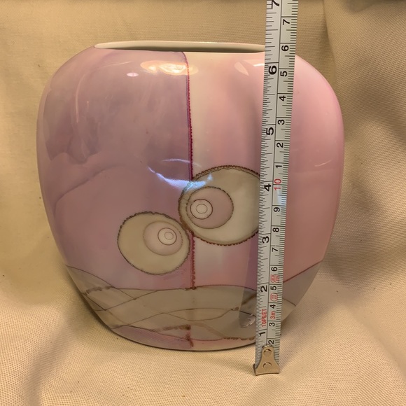 Vintage Hand Made 1988 vase - Picture 13 of 16